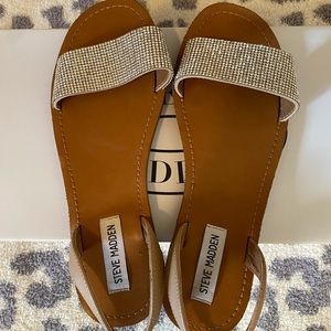 Steve Madden Sandals in size 8